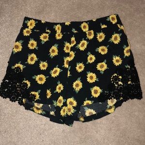 F21 blacker sunflower shorts with lace trim